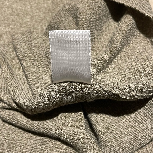 Classiques Entier Large Cardigan - Picture 8 of 10